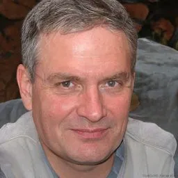 Rafael Oliveira - Analista de Crash Games